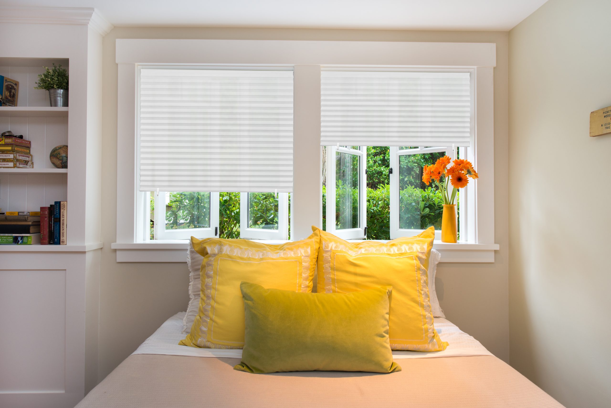 OR-LF-WHITE-2-window-Bedroom-1-scaled